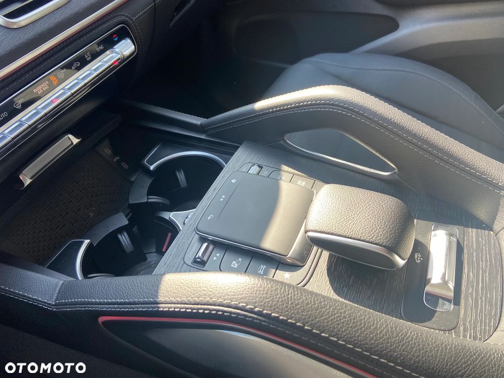 Mercedes-Benz GLE - 13