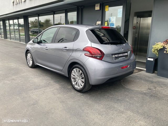 Peugeot 208 1.5 BlueHDi Signature - 7