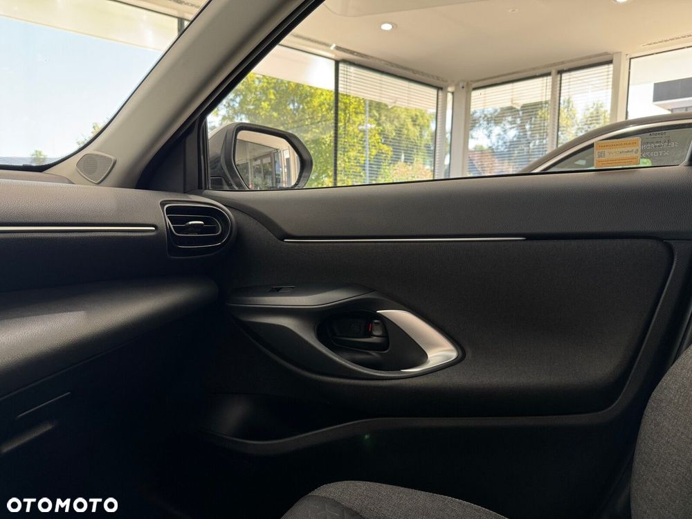 Toyota Yaris Cross Hybrid 1.5 Comfort - 26