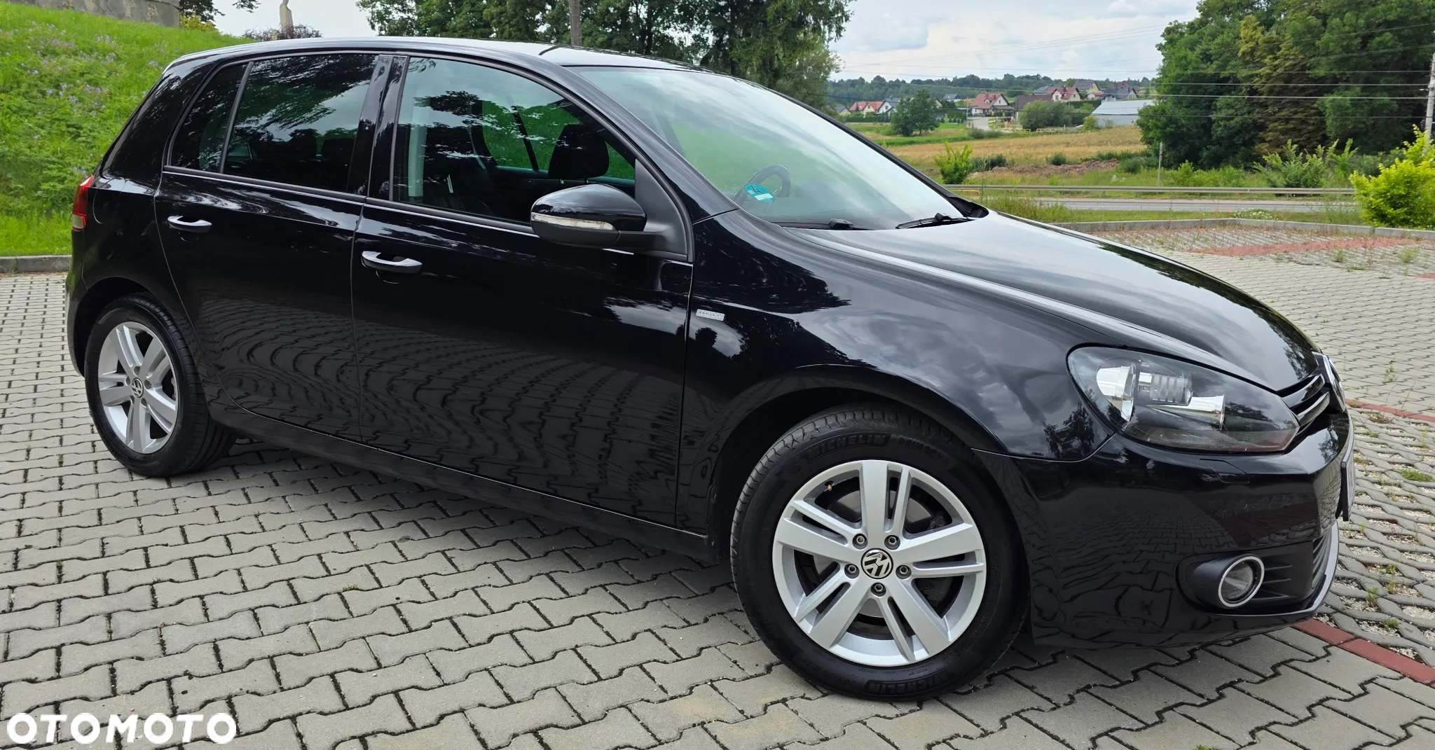 Volkswagen Golf 2.0 TDI DPF MATCH - 3