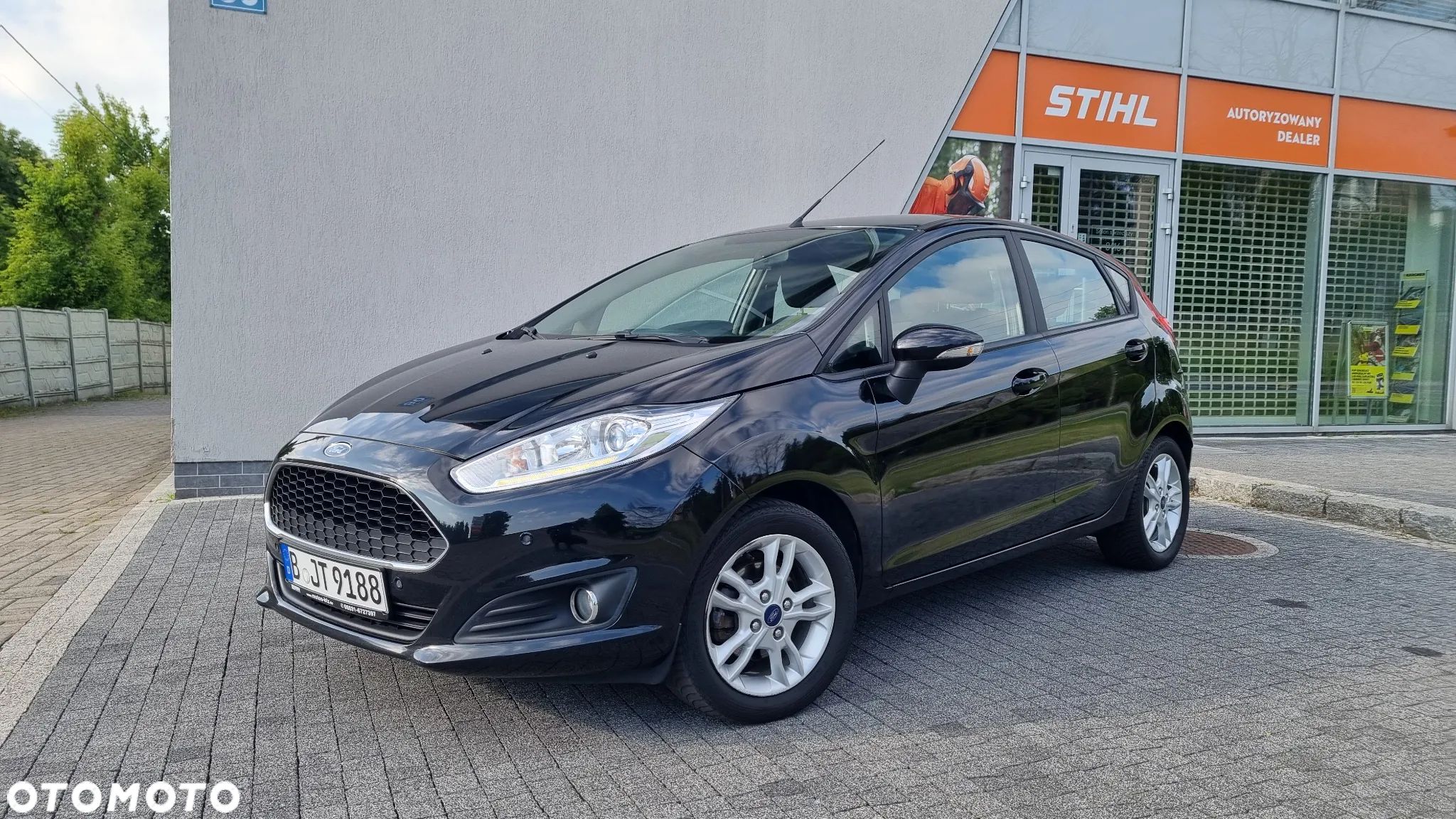 Ford Fiesta 1.25 Celebration - 1