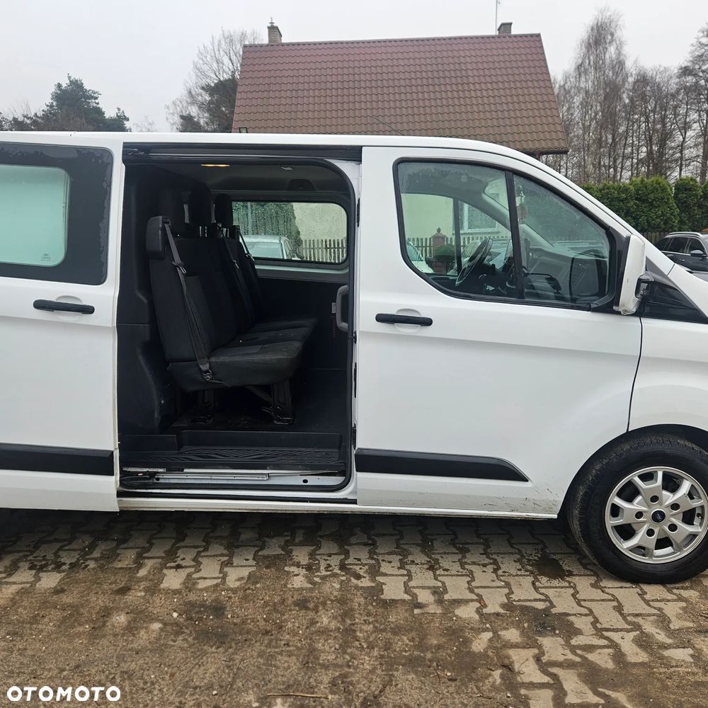 Ford TRANSIT CUSTOM - 8