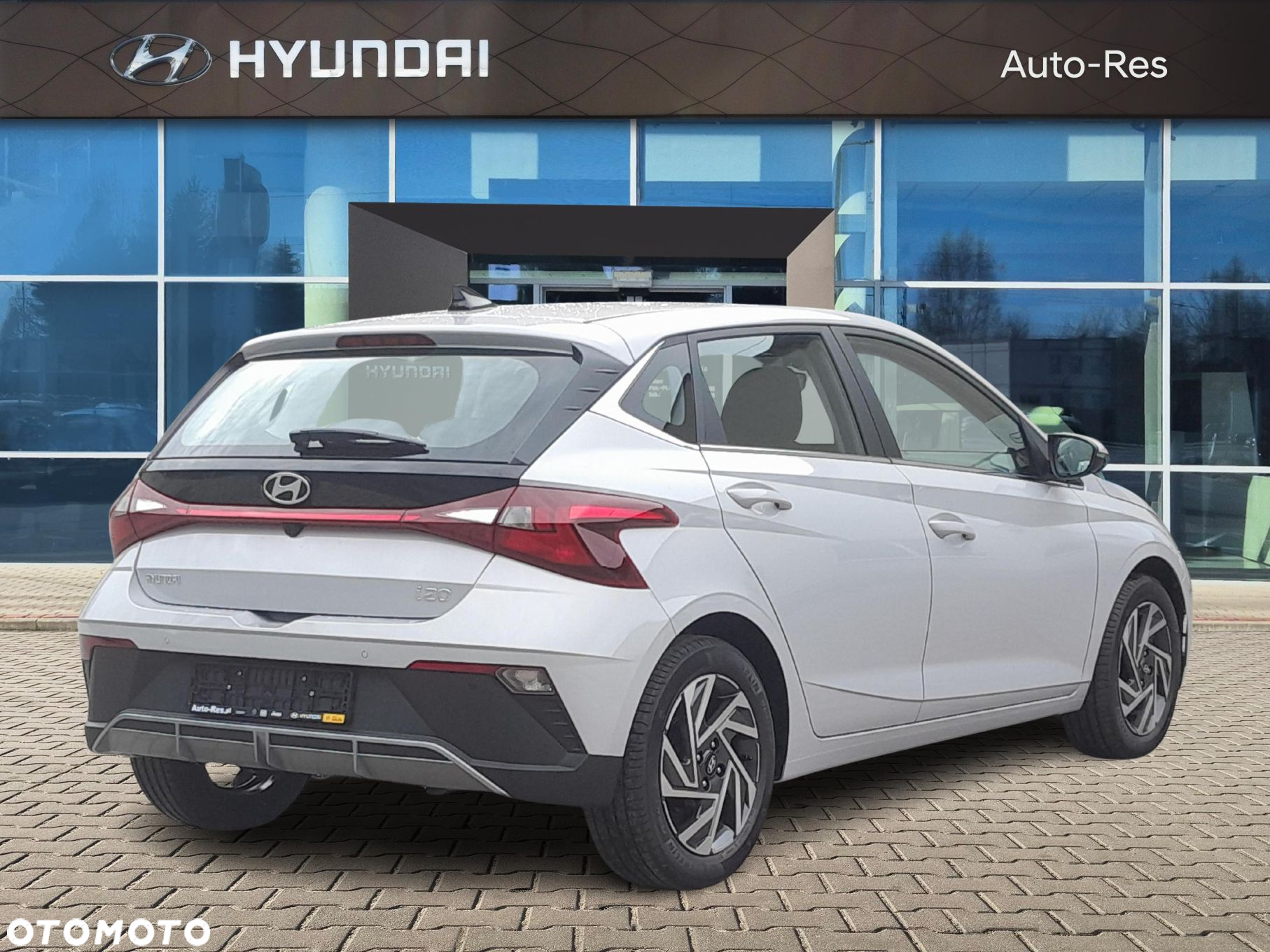 Hyundai i20 1.2 Modern - 8