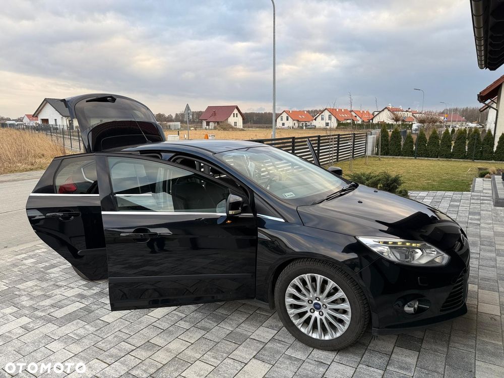 Ford Focus 1.6 EcoBoost Trend - 19