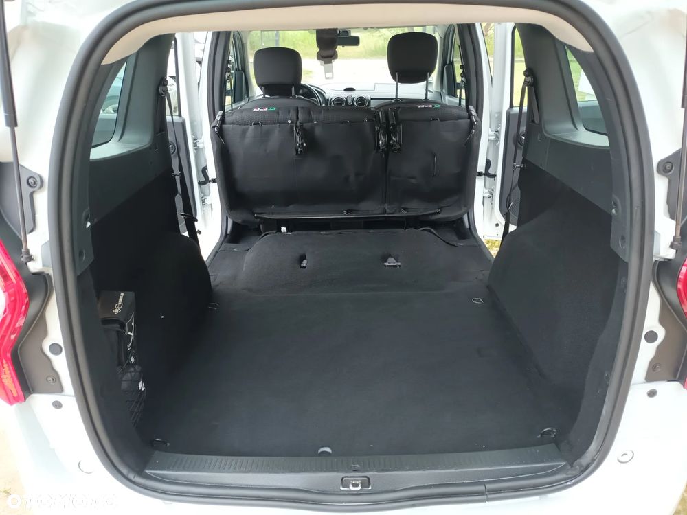 Dacia Lodgy 1.6 SCe Open S&S - 33