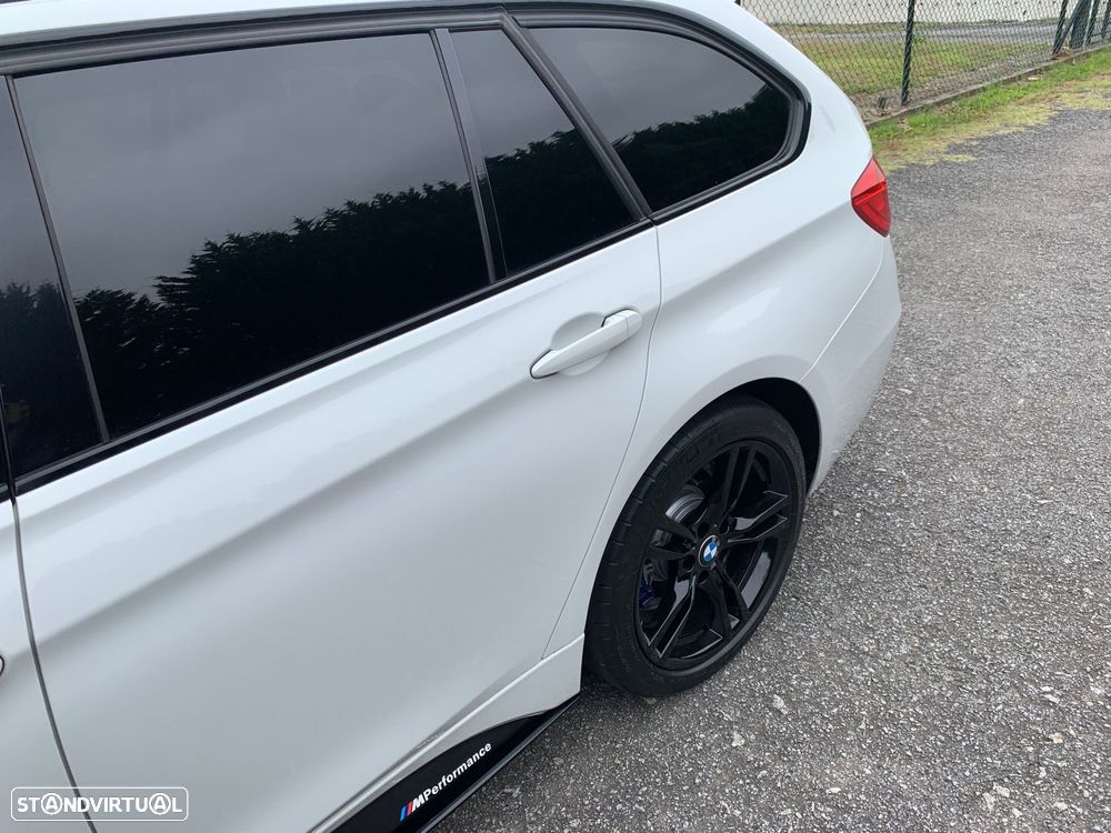 BMW 320 d Auto Pack M - 52