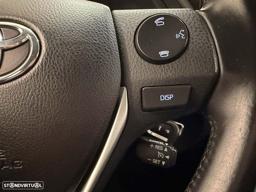 Toyota Auris Touring Sports 1.4 D-4D Comfort - 17