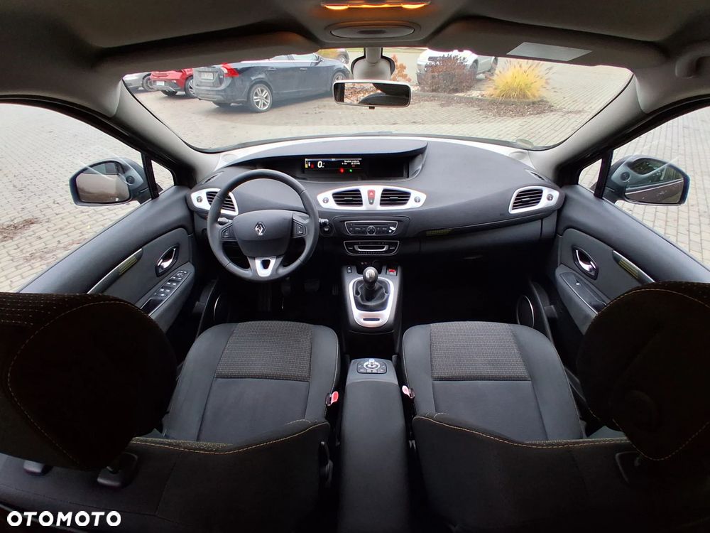 Renault Scenic TCe 130 Bose Edition - 13