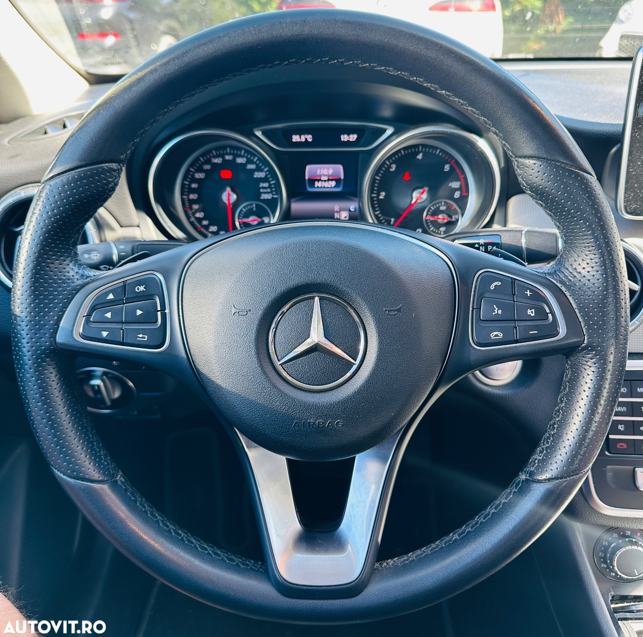 Mercedes-Benz CLA - 39