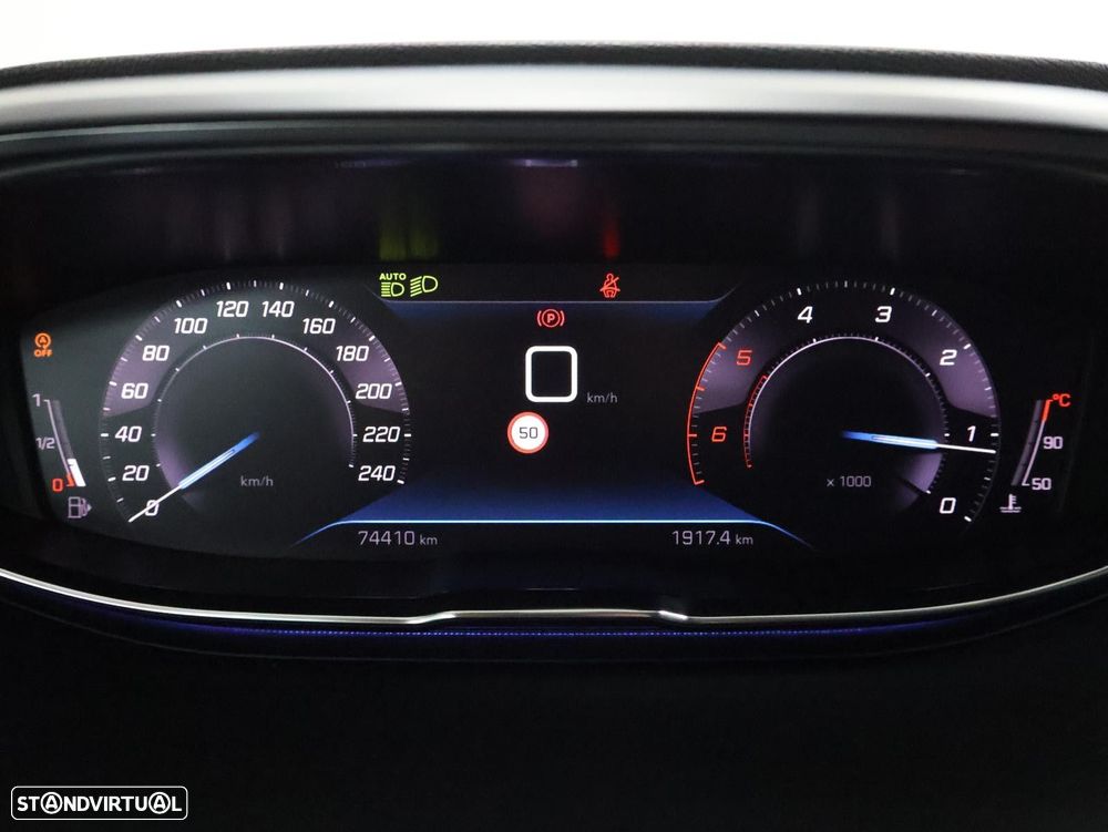 Peugeot 3008 1.5 BlueHDi Allure Pack - 18