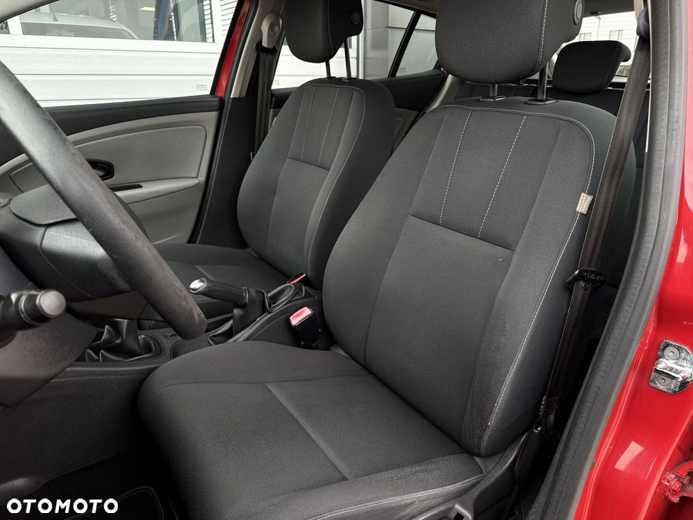Renault Megane 1.6 16V Authentique - 11