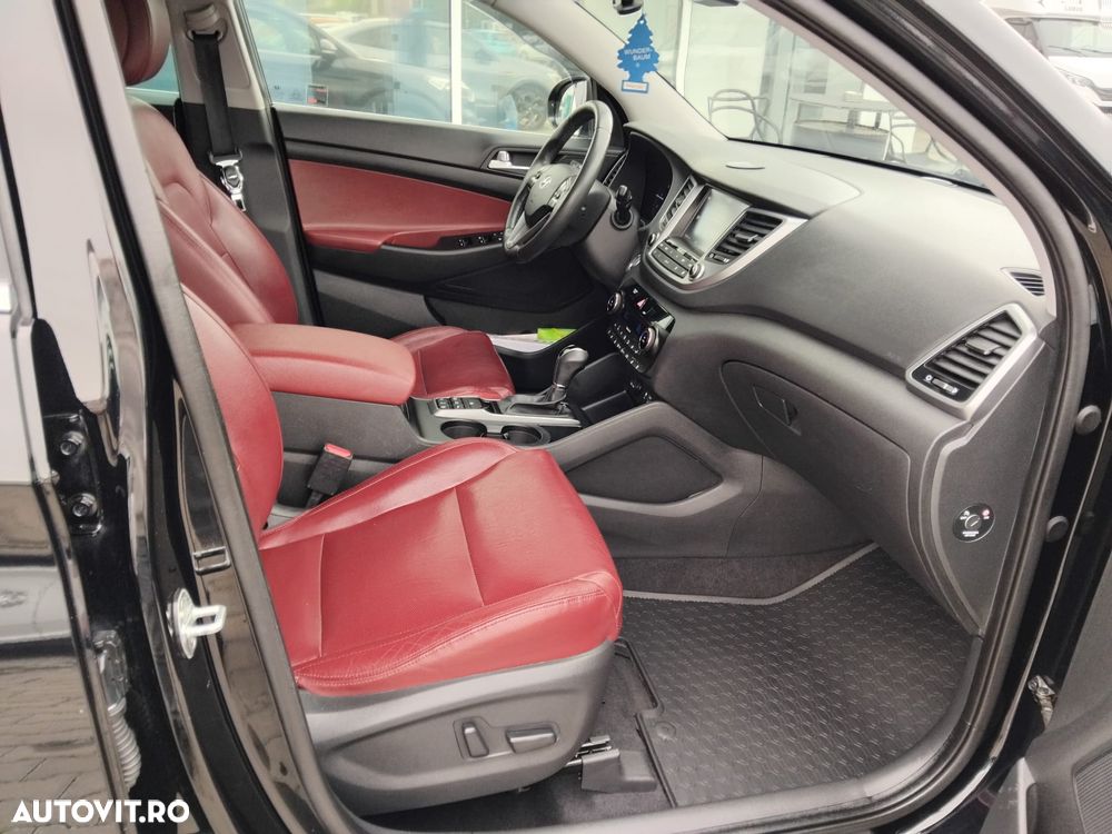 Hyundai Tucson 2.0 CRDI 4WD 8AT Luxury - 14