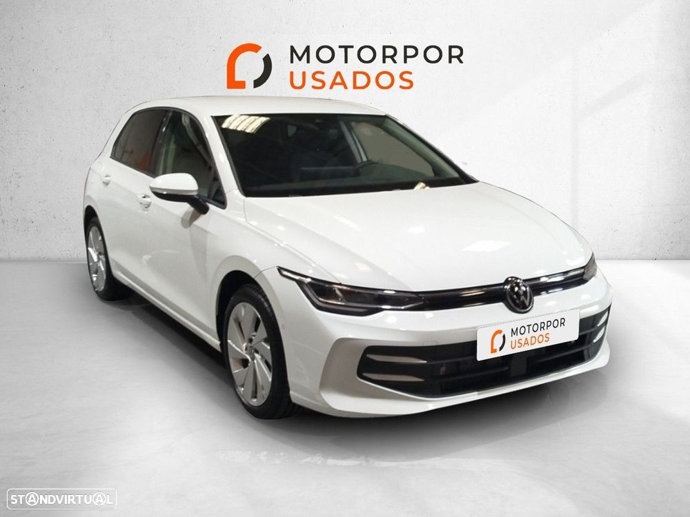 Volkswagen Golf 1.5 TSI Urban — fotografia 3