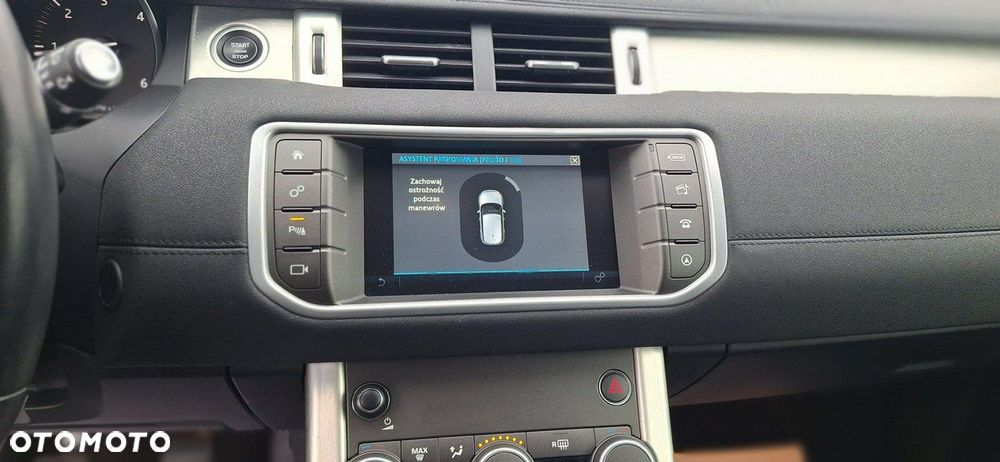 Land Rover Range Rover Evoque - 16