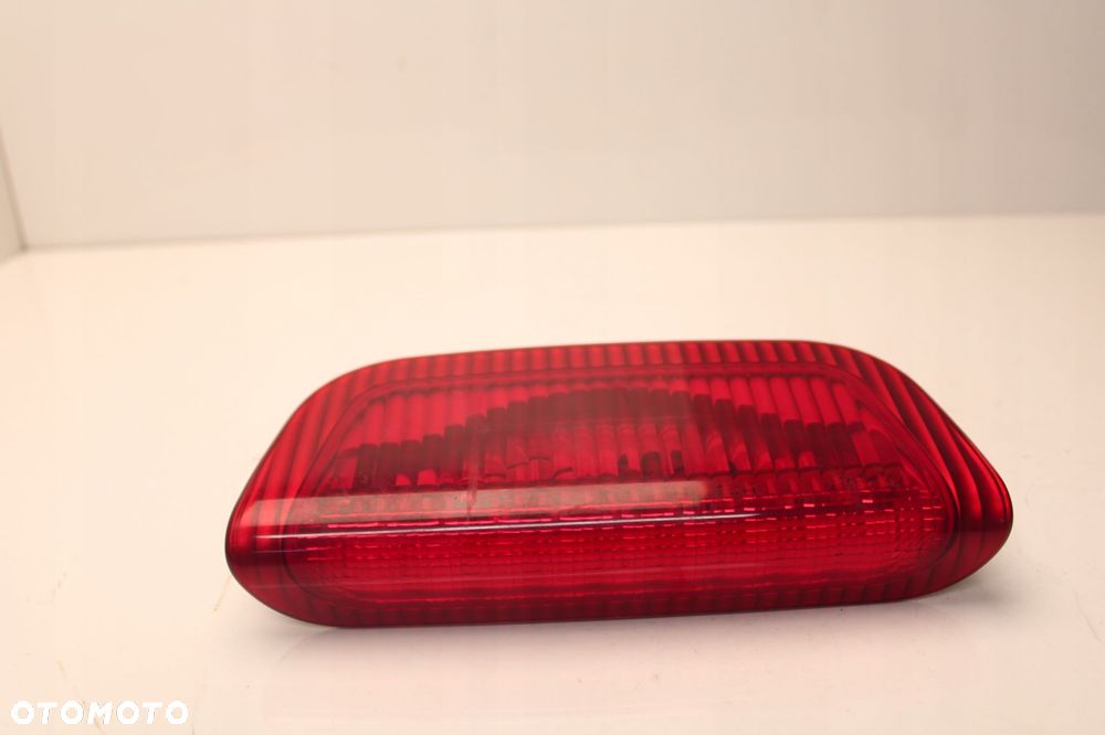NISSAN JUKE I F15 10R- TRZECIE ŚWIATŁO STOP LAMPA STOPU - 1