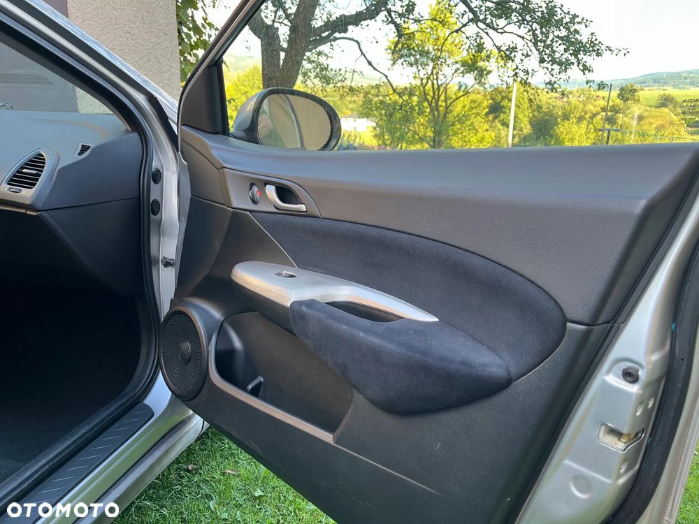 Honda Civic 1.8 Comfort - 11