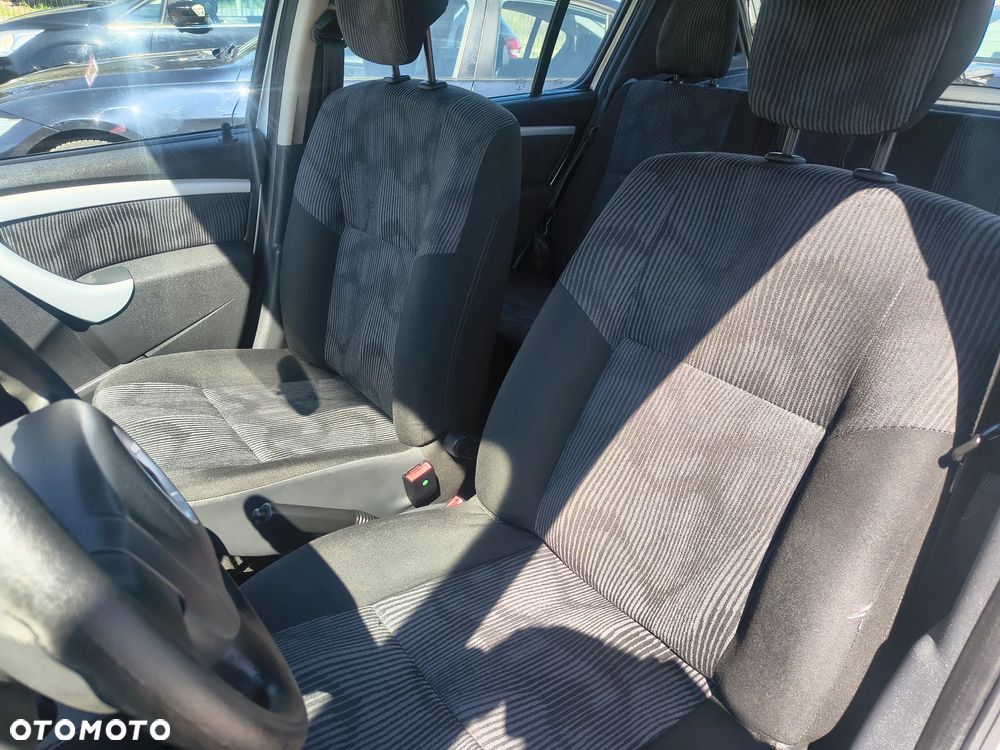 Dacia Sandero 1.6 MPI Laureate - 14