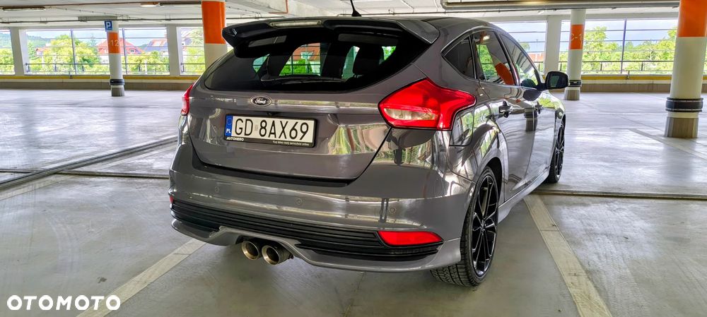 Ford Focus 2.0 TDCi ST-2 - 15