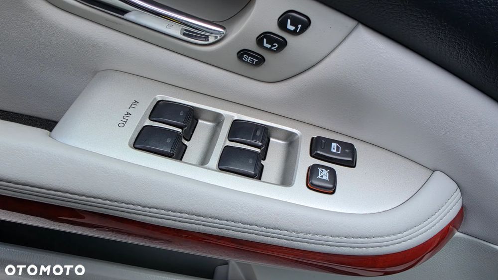 Lexus RX 300 Luxury - 12