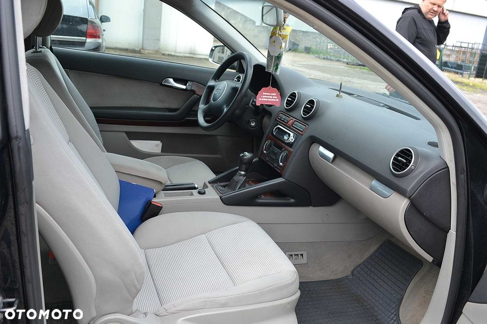 Audi A3 Sportback - 7