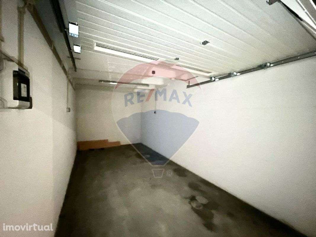 Garagem  para venda - Grande imagem: 3/9