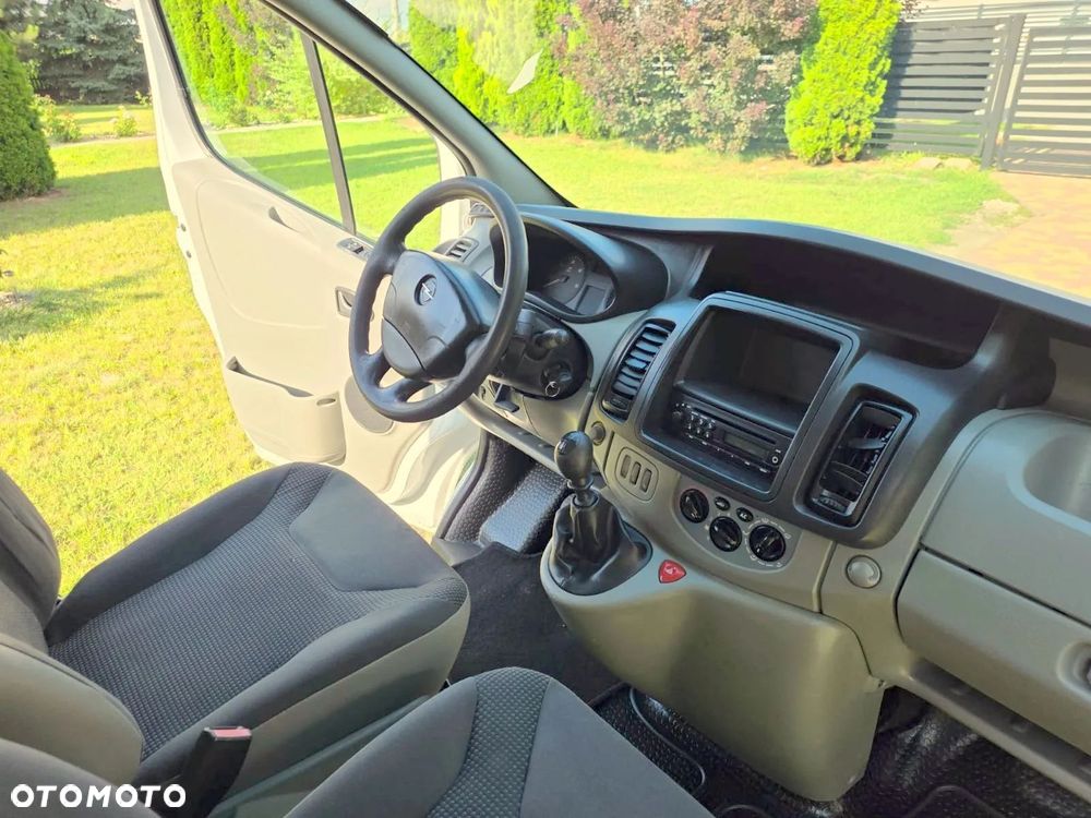 Opel VIVARO - 13