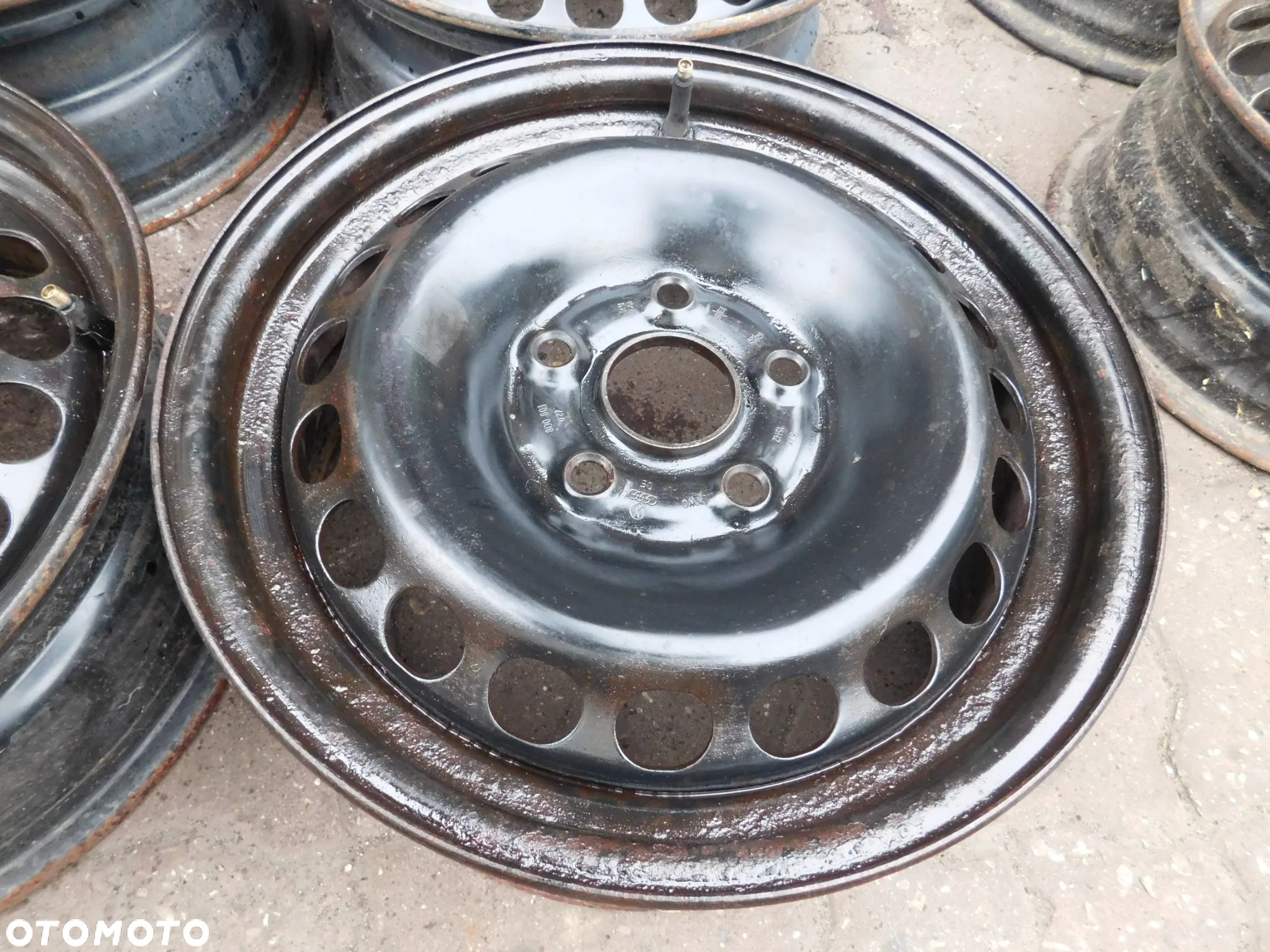 felgi stalowe 4szt 15" ET45 PASSAT AUDI A4 B5 GOLF V CADDY A3 8P OCTAVIA II - 5
