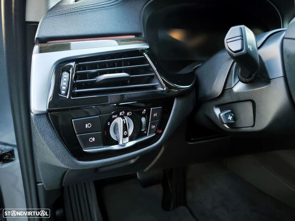 BMW 520 d Line Luxury Auto - 45