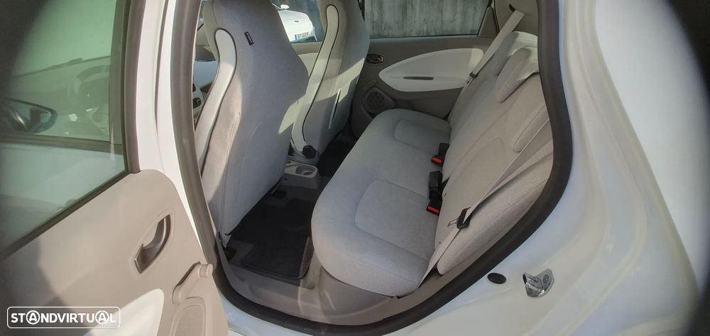 Renault Zoe - 8