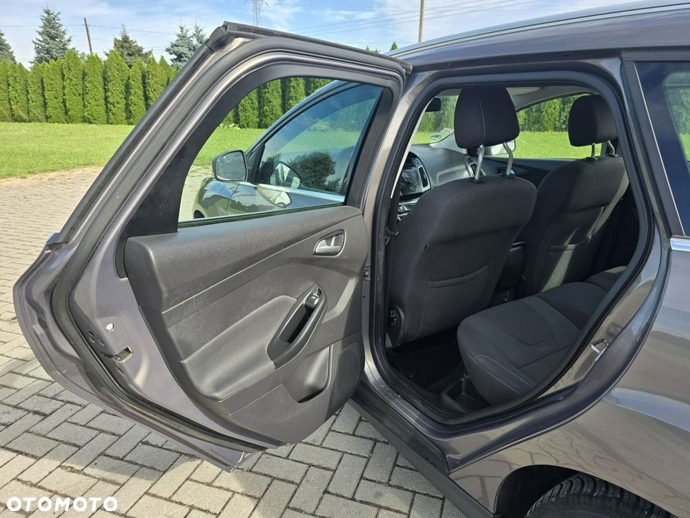 Ford Focus - 17