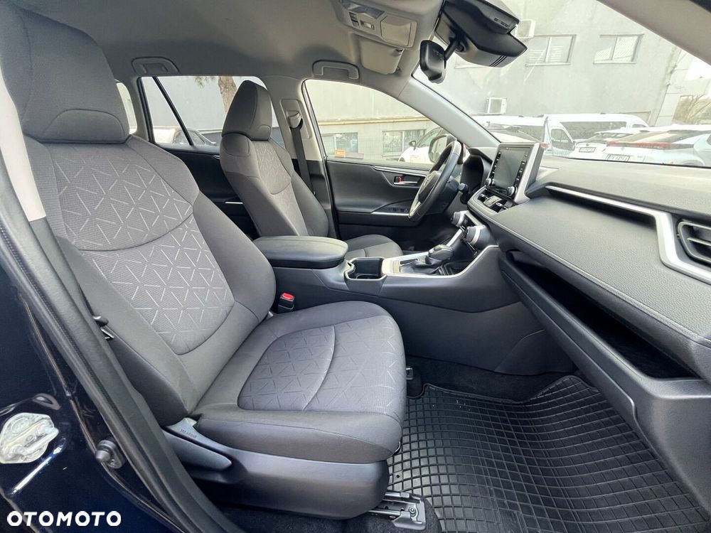 Toyota RAV4 2.0 Comfort 4x2 MS - 29