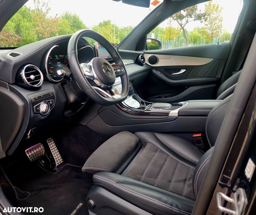 Mercedes-Benz GLC Coupe 300 4MATIC - 11