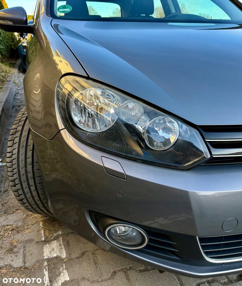 Volkswagen Golf - 11