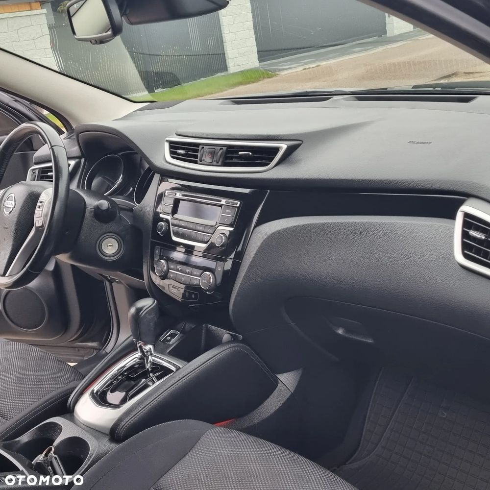Nissan Qashqai 1.6 dCi Xtronic ACENTA - 12