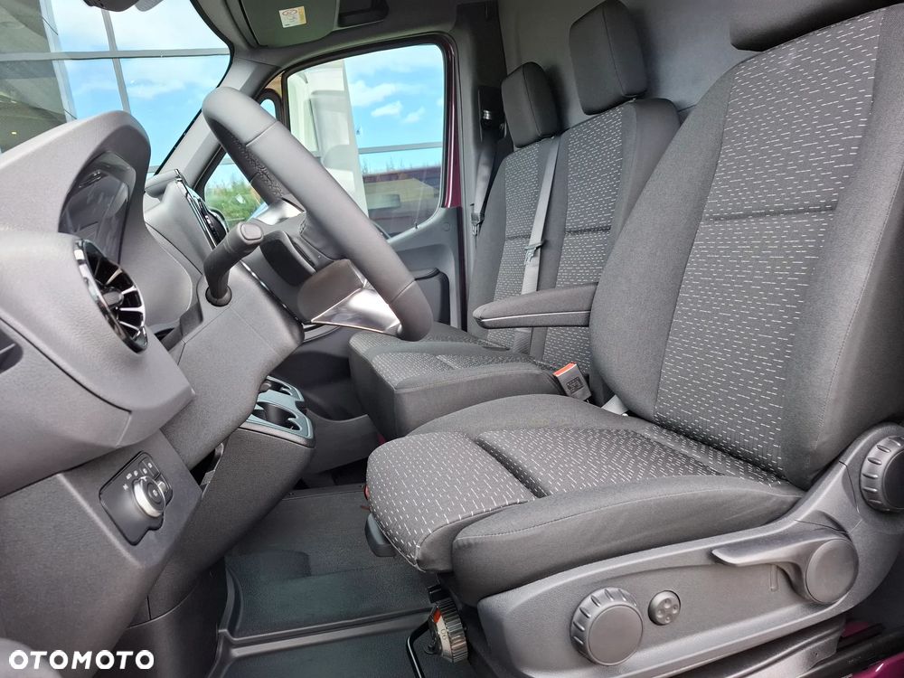 Mercedes-Benz Sprinter 317 CDI Furgon PRO długi 4325 mm L3H2 - 20