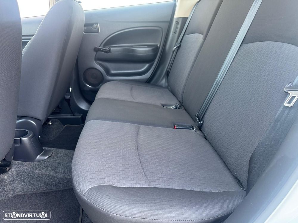 Mitsubishi Space Star 1.2 Intense - 10