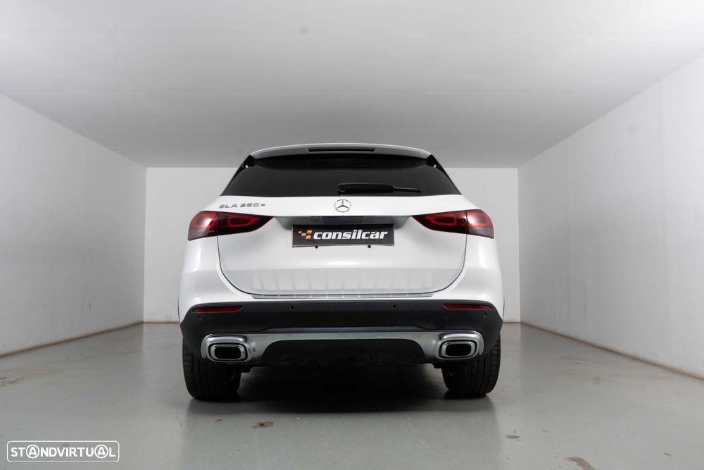 Mercedes-Benz GLA 250 e - 7