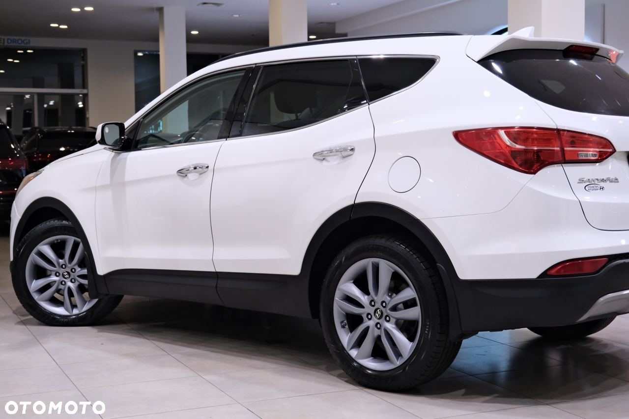 Hyundai Santa Fe 2.0 T Sport Utility - 12