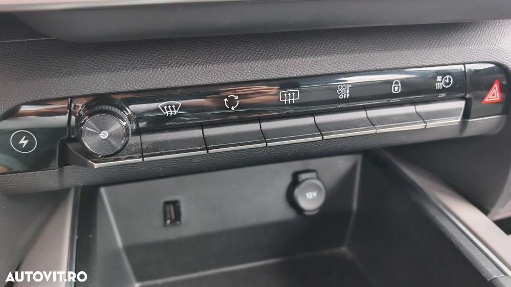 Citroën C5 Aircross 225 e-EAT8 SHINE - 26