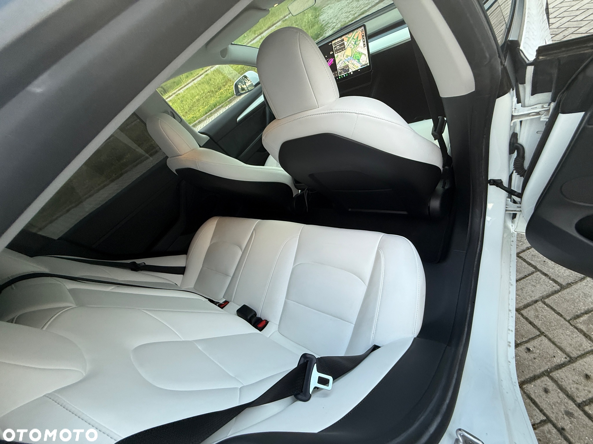Tesla Model 3 - 19