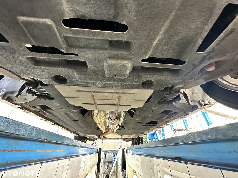 Ford S-Max 2.0 TDCi Trend - 34