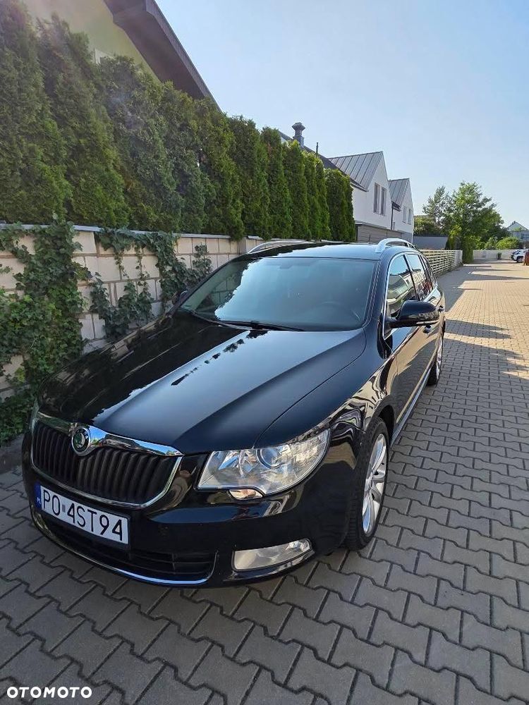 Skoda Superb 2.0 TDI Ambition DSG - 2