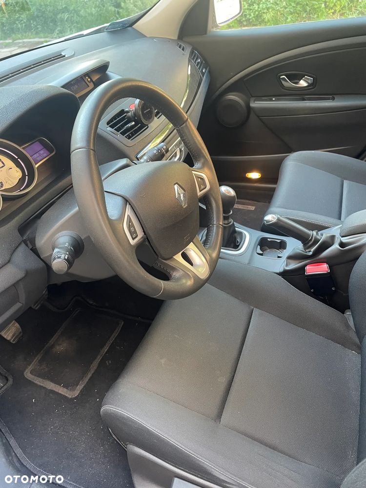 Renault Megane 1.5 dCi Authentique - 3