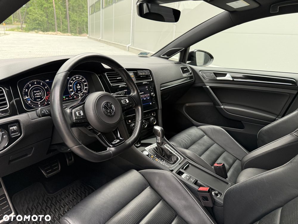 Volkswagen Golf R 4Motion (BlueMotion Technology) DSG - 13