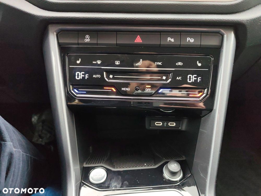 Volkswagen T-Roc 1.5 TSI Final Edition DSG - 17