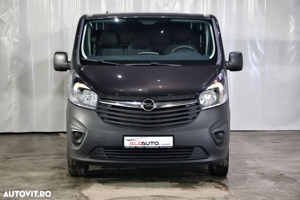 Opel Vivaro - 35