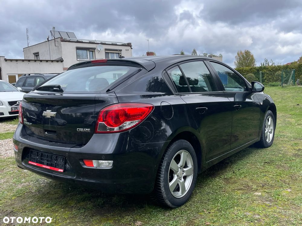 Chevrolet Cruze 1.8 LT - 6