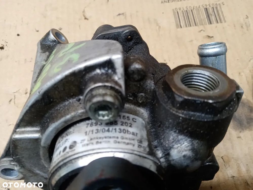 Pompa wspomagania kierownicy Audi A6 C6 3.2 FSI 4F0145155C 06E145393A - 11