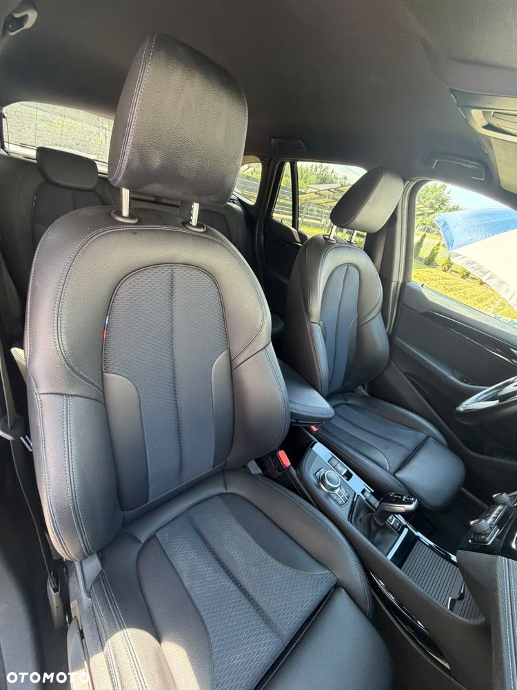 BMW X1 xDrive20i M Sport - 8
