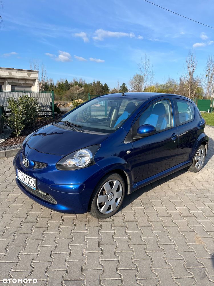 Toyota Aygo - 1